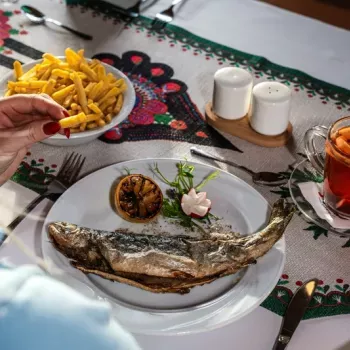 Trzy restauracje, górska uczta